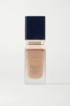 Best reviews of 🤩 CLÉ DE PEAU BEAUTÉ Radiant Fluid Matte Foundation SPF20 - I10, 35ml ⭐