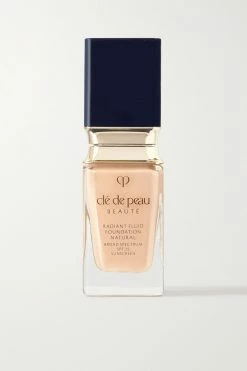 Cheap ✨ CLÉ DE PEAU BEAUTÉ Radiant Fluid Natural Foundation SPF25 - O20, 35ml 🎉